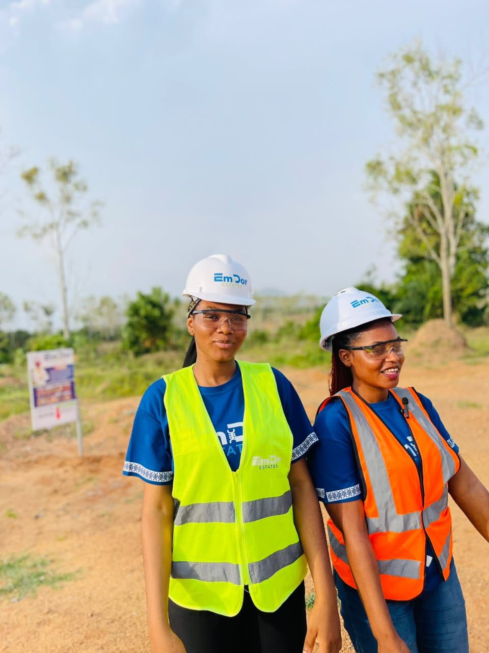 EmDor staff at an active land location